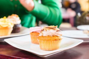 A cupcake at one of the Best Restaurant in Grand Cayman.